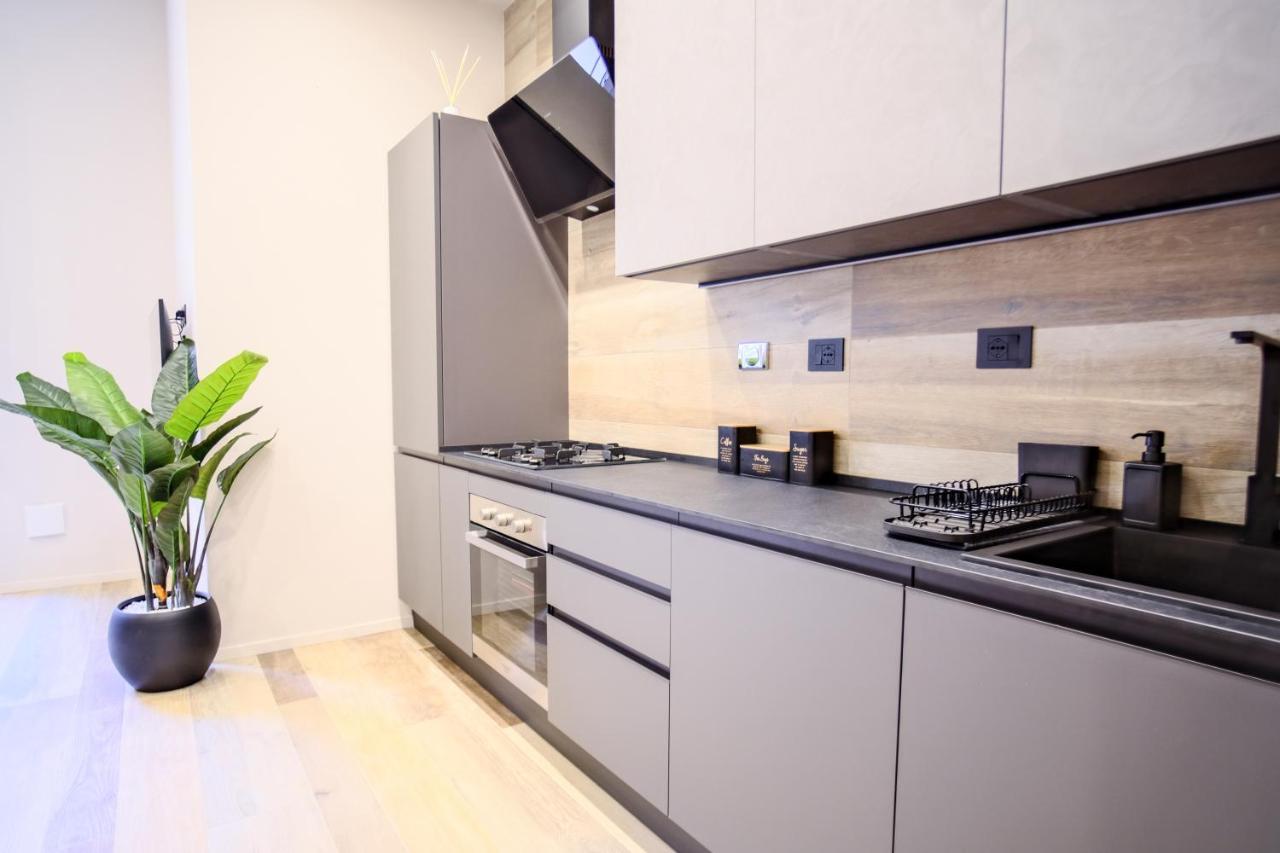 Gabriele Boutique Apartment Флоренція Екстер'єр фото